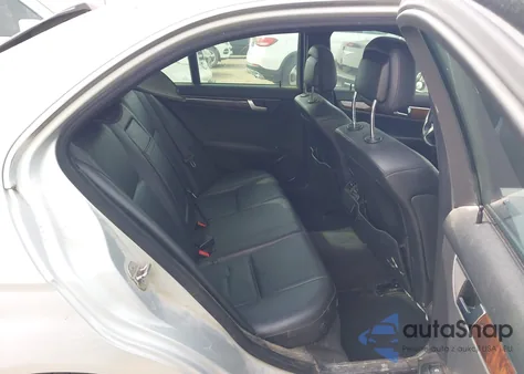 2012 Mercedes-Benz C 250 Sport из США, поврежденный, VIN WDDGF4HB1CA665150